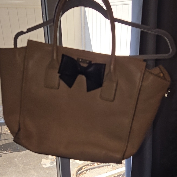 Chic Tan and Black Tote with Structured Design, Kate Spade